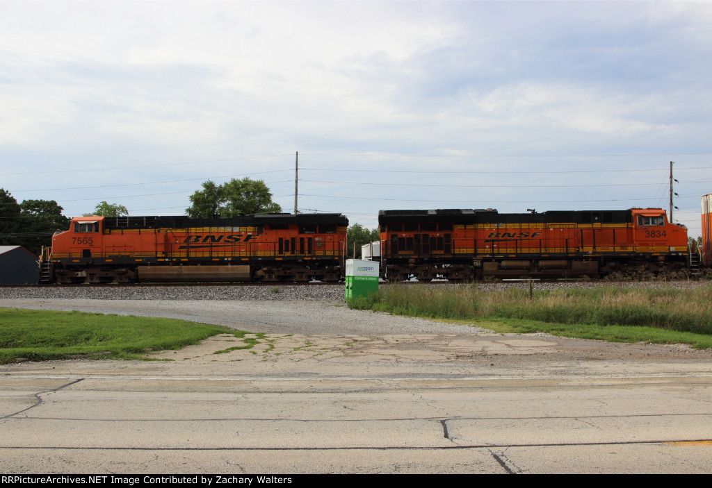 BNSF 7565 3834